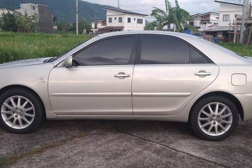 2nd Hand 2004 Toyota Camry 3.0L V