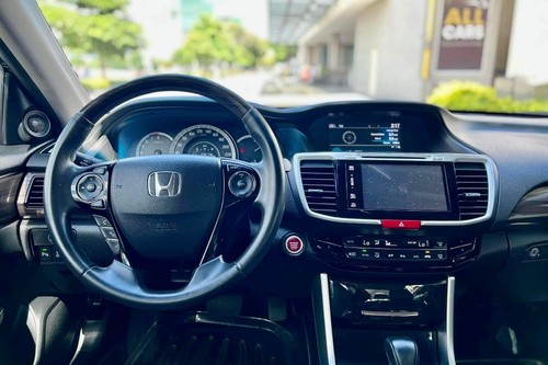 Second hand 2017 Honda Accord 2.4 S Navi 