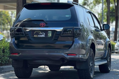 Second hand 2012 Toyota Fortuner Dsl AT 4x2 2.5 G 