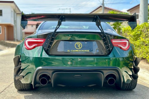 2nd Hand 2014 Subaru BRZ 2.4 6MT