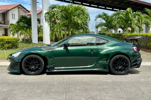 Old 2014 Subaru BRZ 2.4 6MT