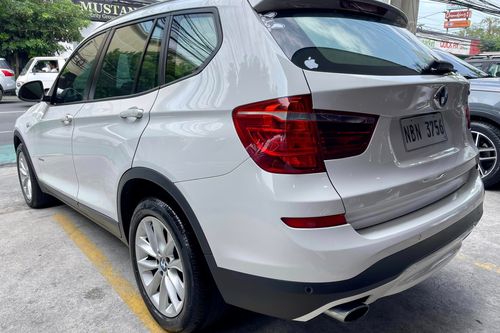Old 2017 BMW X3 xDrive 18d AT