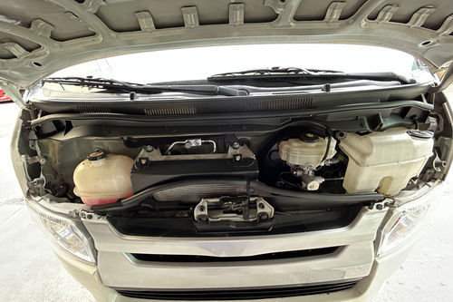 Used 2021 Toyota Hiace 3.0L Commuter MT