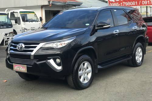 2nd Hand 2016 Toyota Fortuner Dsl MT 4x2 2.5 G