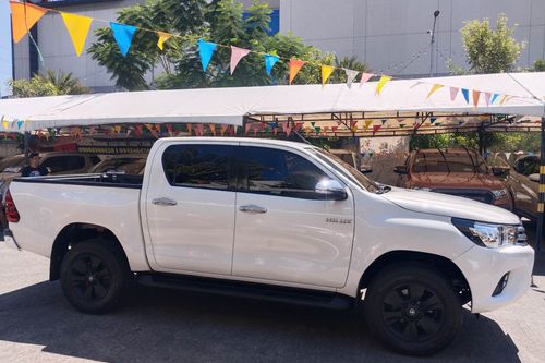 2nd Hand 2017 Toyota Hilux 2.4 G DSL 4x2 M/T
