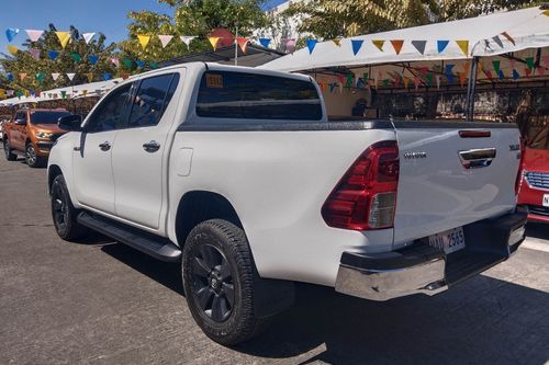 Used 2017 Toyota Hilux 2.4 G DSL 4x2 M/T