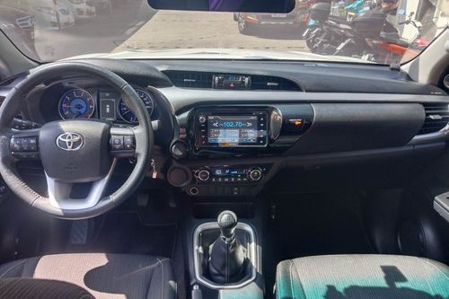Used 2017 Toyota Hilux 2.4 G DSL 4x2 M/T