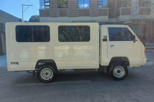 Second hand 2021 Mitsubishi L300 2.2L MT 