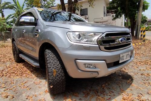 Second hand 2016 Ford Everest Premium 2.2L 4x2 AT 