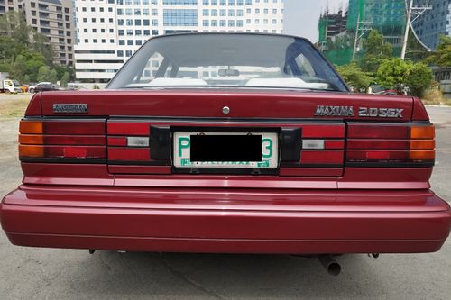 Used 1988 Nissan Maxima 2.0L MT