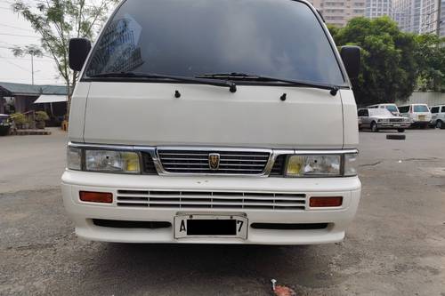 2nd hand 18 seaters van best sale for sale