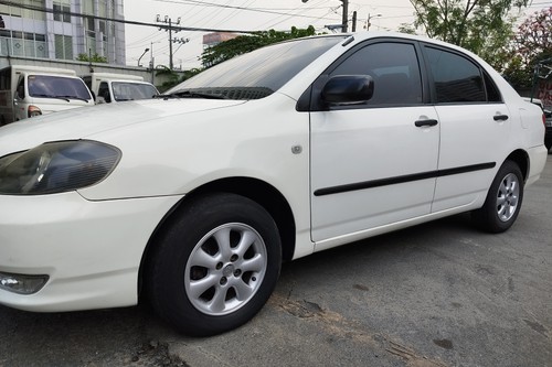 Second hand 2001 Toyota Corolla Altis 1.6 E AT 