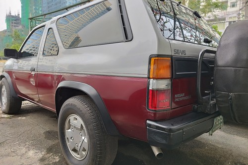 Second hand 1997 Nissan Pathfinder 2.0L AT 