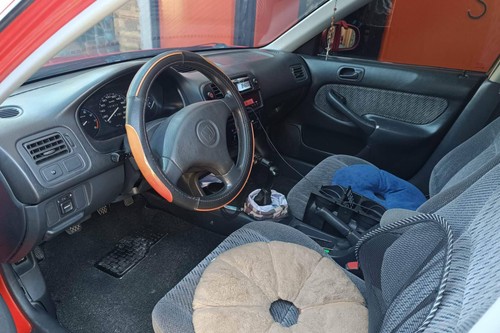 2nd Hand 2000 Honda Civic 1.6L VTI MT