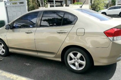 Old 2010 Honda City 1.3L S AT