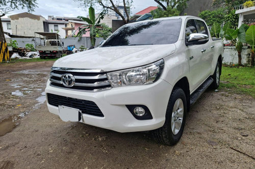 Second hand 2016 Toyota Hilux 2.8 G DSL 4x4 M/T 