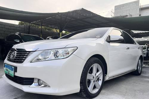 Used 2013 Toyota Camry 2.5 V AT