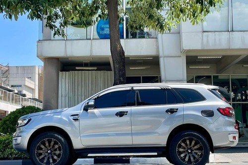 Second hand 2017 Ford Everest 2.0L Titanium AT 
