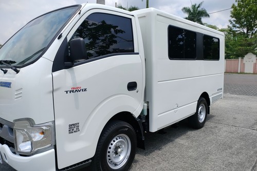 2nd Hand 2023 Isuzu Traviz L