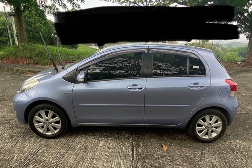 Old 2010 Toyota Yaris 1.5 G CVT