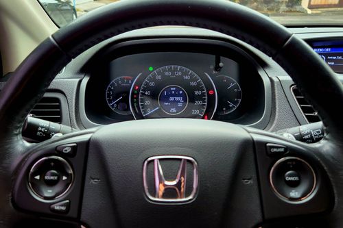 Second hand 2016 Honda CR-V 1.5 V Turbo CVT 