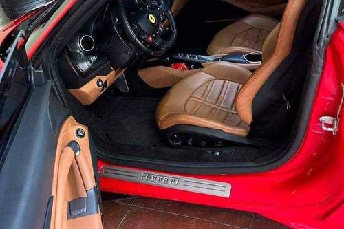 Old 2024 Ferrari F8 Tributo 3.9L
