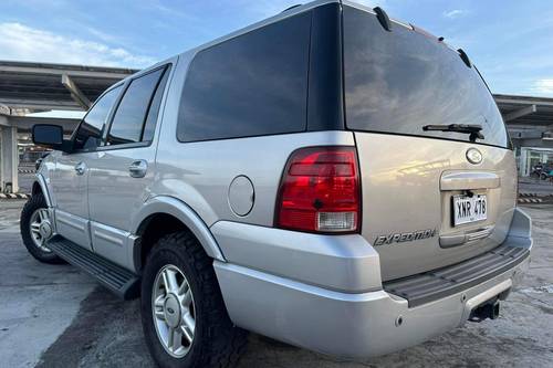 2nd Hand 2004 Ford Expedition 3.5L Limited AT