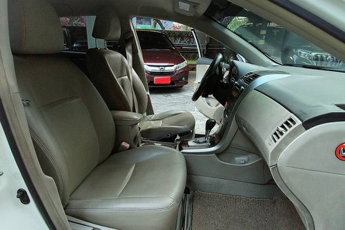 Used 2012 Toyota Corolla Altis 2.0L V AT