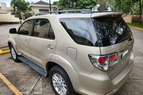 2nd Hand 2012 Toyota Fortuner 2.4 G Diesel 4x2 AT