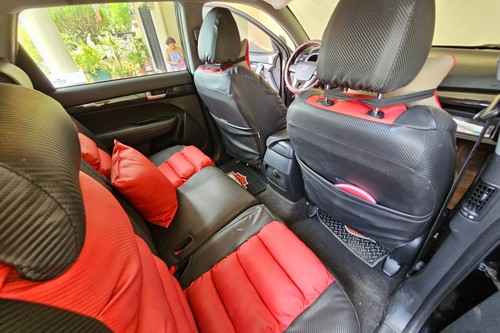 Second hand 2009 Kia Sorento 2.2 EX 4x2 AT 