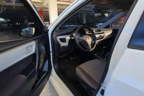 Used 2017 Toyota Corolla Altis 1.6 E MT
