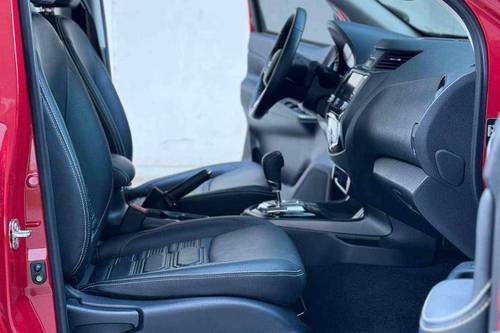 Used 2024 Nissan NP300 Navara 2.5L EL MT 4x2