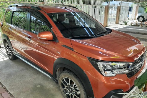 Old 2020 Suzuki XL7 GLX AT