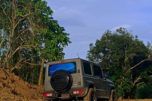 Second hand 2021 Suzuki Jimny GLX Monotone 4AT 