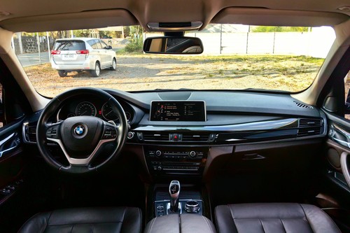 Second hand 2015 BMW X5 xDrive30d 