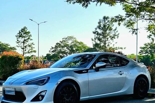 Used 2013 Toyota 86 2.0L MT