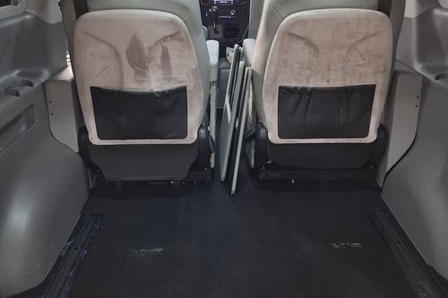 Used 2021 Hyundai Grand Starex 2.5 CRDi GLS 5AT (Dsl-Swivel)