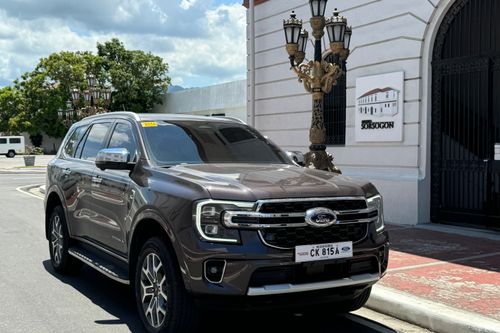 Second hand 2024 Ford Everest 2.0L Bi-Turbo Titanium Plus 4x4 AT 