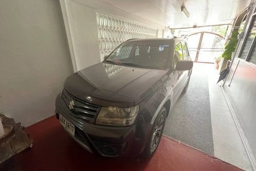 Old 2014 Suzuki Grand Vitara 2.4L AT RWD