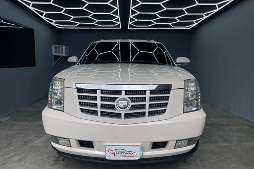 Second hand 2007 Cadillac Escalade ESV Platinum 