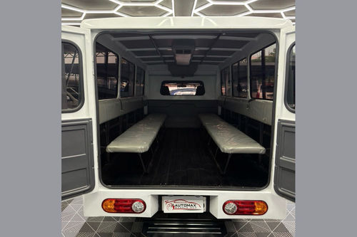 Second hand 2025 Hyundai H-100 2.5 CRDi 6MT (With A/C) 