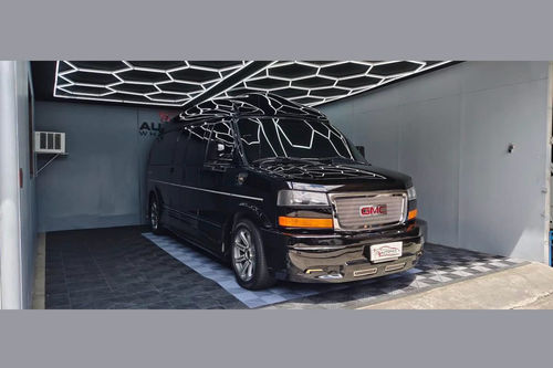 Second hand 2018 GMC Savana 6.0L 