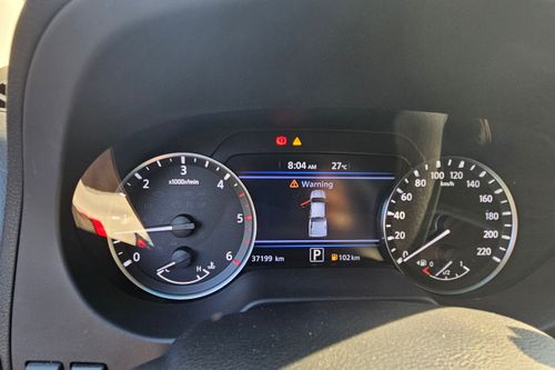 Second hand 2023 Nissan Navara 2.5L VE Calibre AT 4x2 