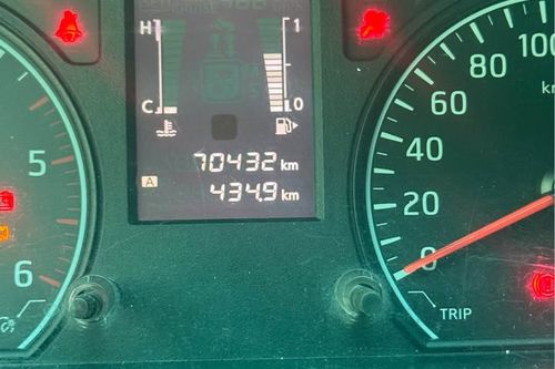 Second hand 2018 Nissan Urvan Premium S Diesel MT 15-Seater 