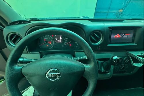 Old 2018 Nissan Urvan Premium S Diesel MT 15-Seater