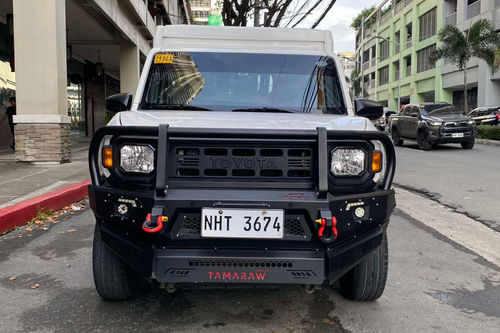 Old 2025 Toyota Hilux 2.4 Cab & Chassis 4x2 M/T