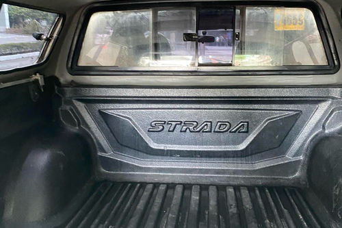Used 2015 Mitsubishi Strada 2.5 GL 4x2 MT