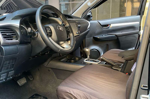 Used 2025 Toyota Hilux 2.4 G DSL 4x2 A/T