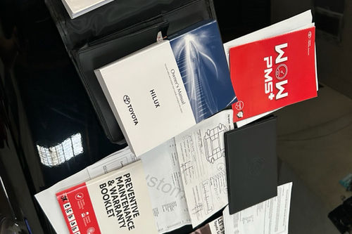 Used 2025 Toyota Hilux 2.4 G DSL 4x2 A/T