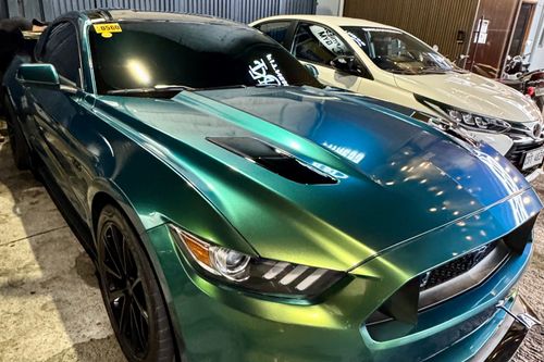 Second hand 2015 Ford Mustang 5.0L GT Premium V8 